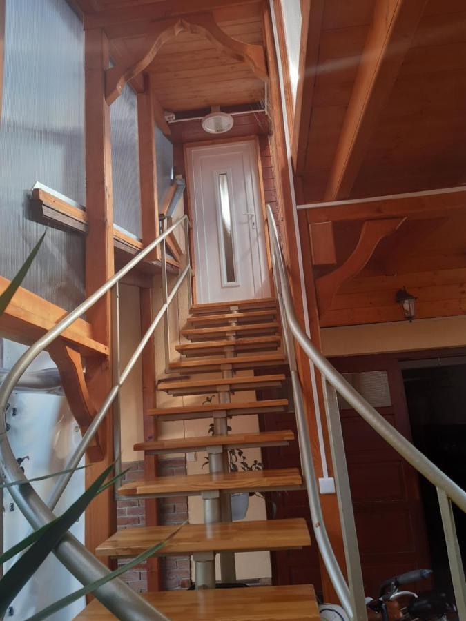 Boglarka Apartman Jula Exterior foto
